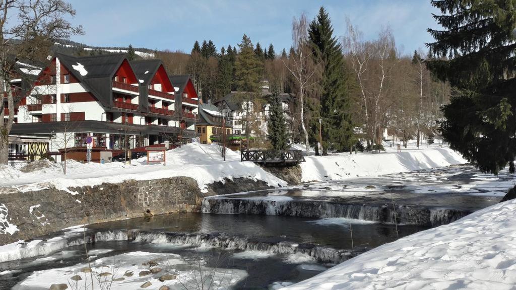 Apartman Bile Labe Špindlerŭv Mlýn Luaran gambar